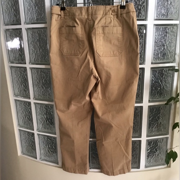 Straight Leg Crops - Picture 7 of 8